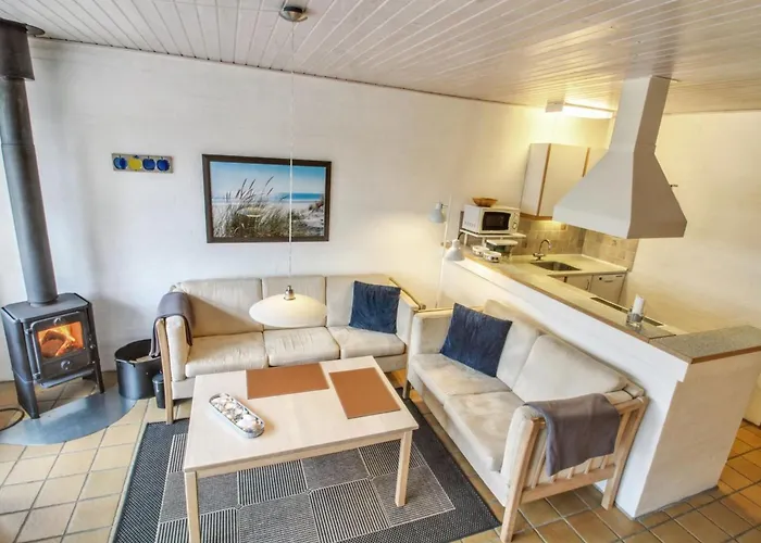 Rufina - 3-5km From The Sea By Interhome